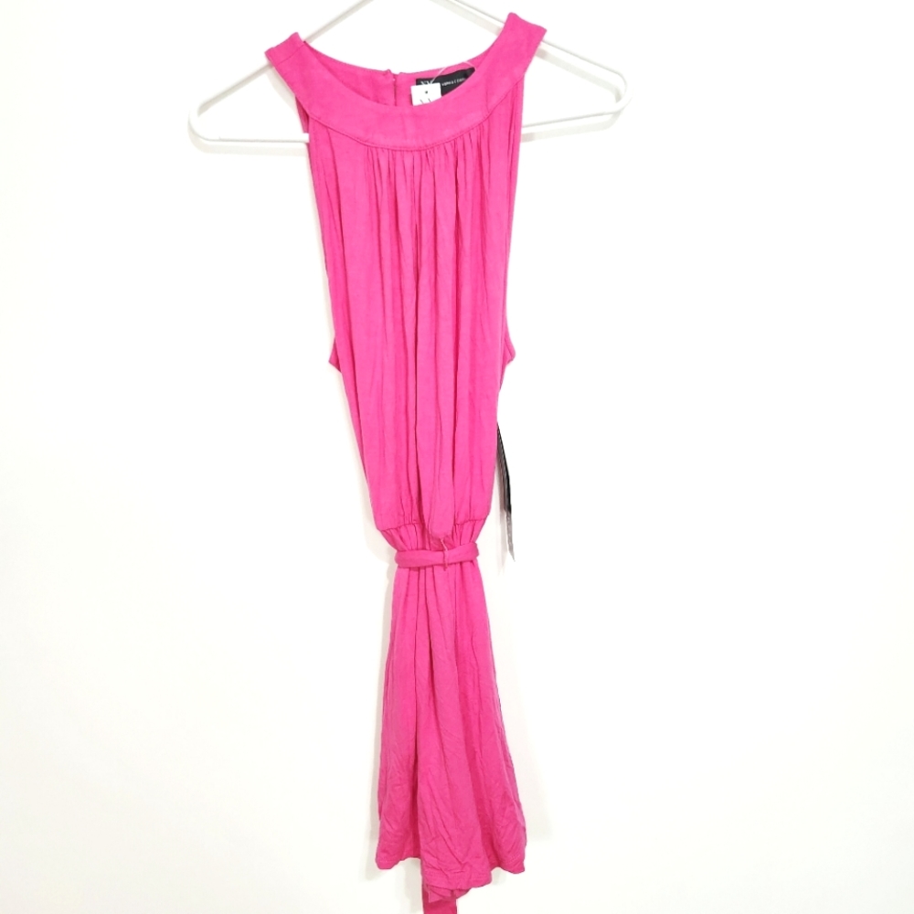 New York & Company | NWT Sleeveless Tie Waist Romper Pink Large